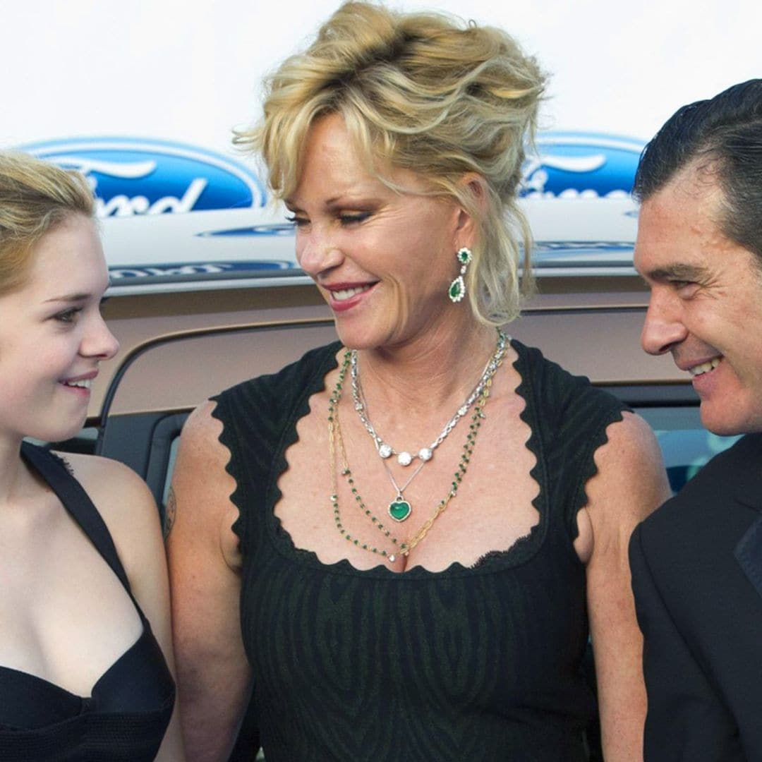 Antonio Banderas y Melanie Griffith, muy orgullosos del nuevo proyecto de su hija Stella