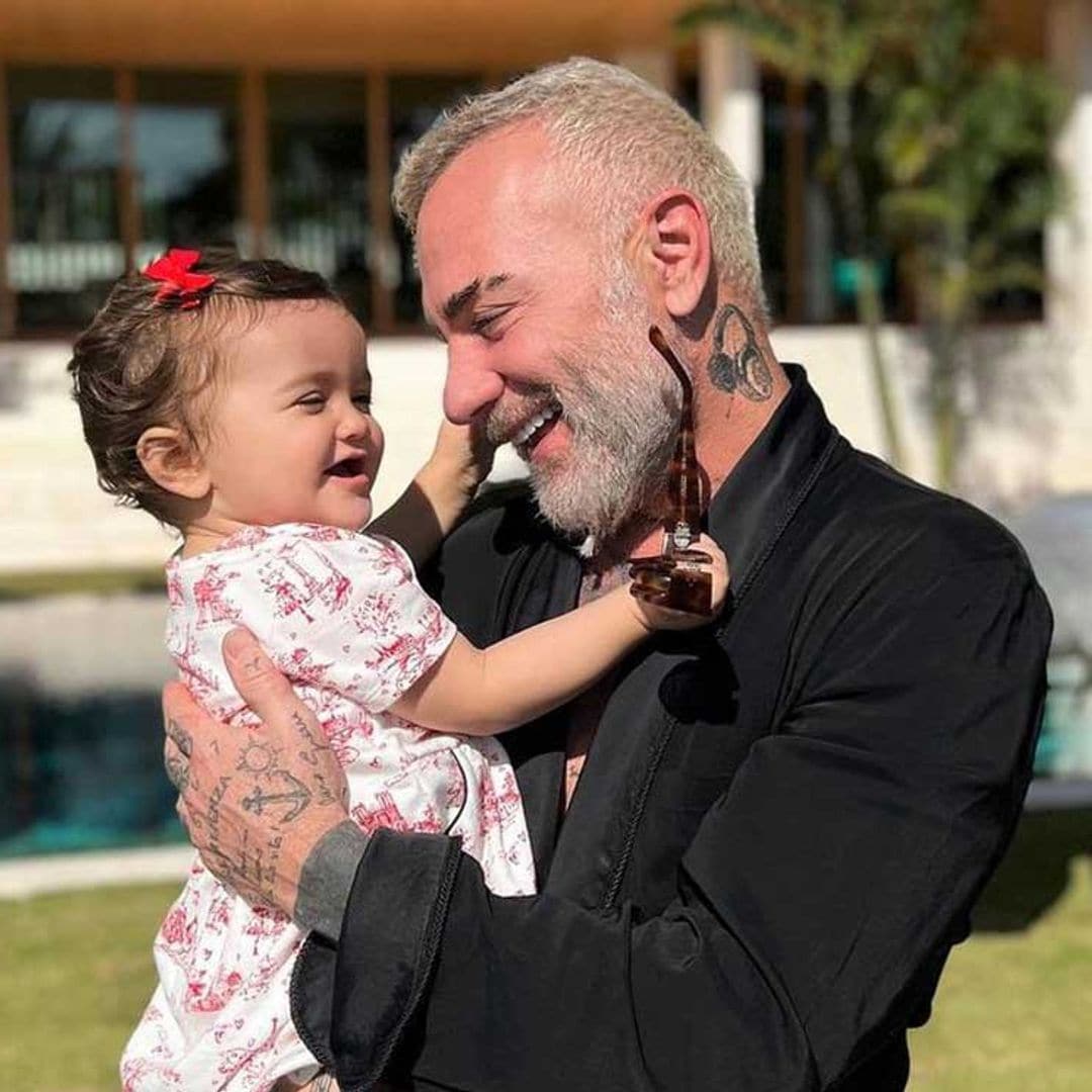 El entrenamiento más tierno y 'complicado' de Gianluca Vacchi con su pequeña Blu Jerusalema