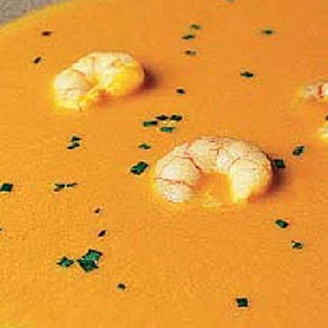 Crema de calabaza, zanahoria y gambas