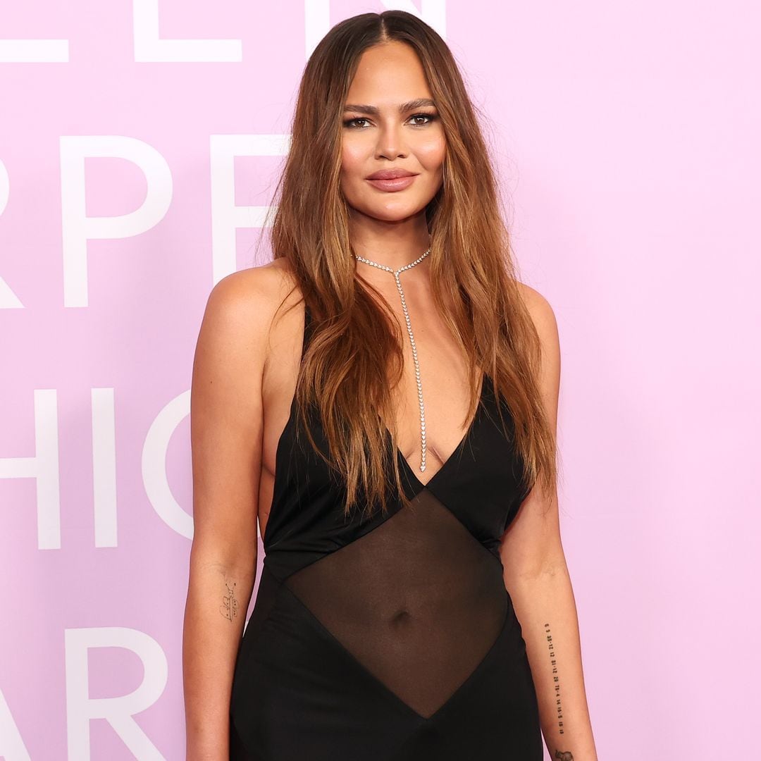 Chrissy Teigen reflexiona sobre la condición de su hijo: 'Somos afortunados de tener tanta ayuda'