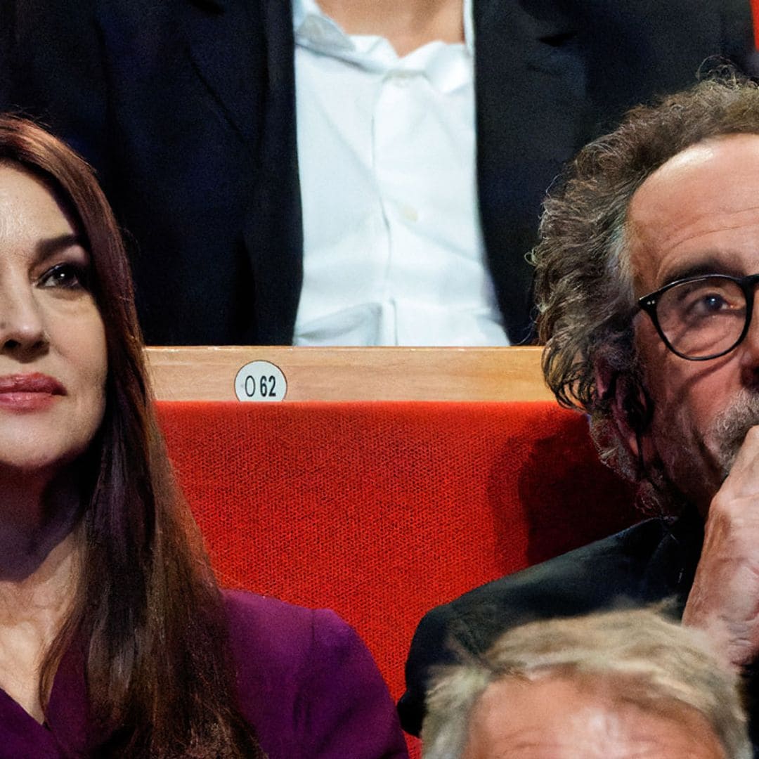 Sus grandes amores y una carrera marcada por el éxito: repasamos la vida de Monica Bellucci y Tim Burton