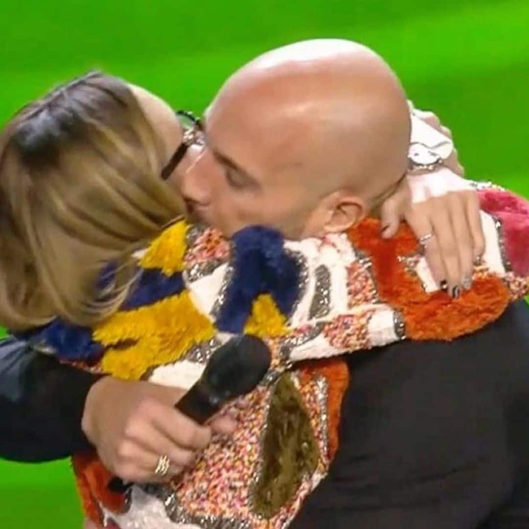 El orgullo de Pepe Reina en el debut como cantante de su hija Grecia en 'Idol Kids'