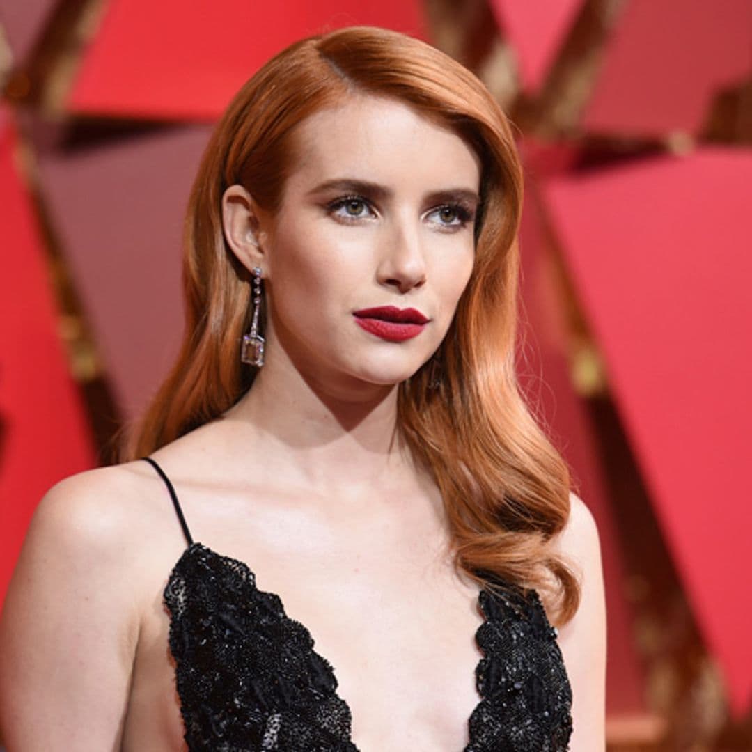 ¿Aplicas bien el colorete? Las claves de Emma Roberts para un maquillaje impecable