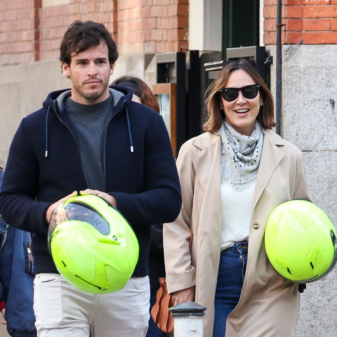 Tamara Falcó e Íñigo Onieva acallan los rumores de crisis unidos y sonrientes por Madrid