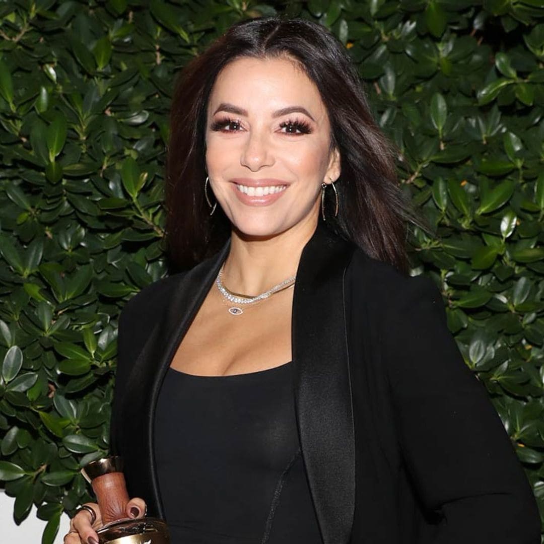 Eva Longoria impacta con su último look: 'Los pantalones son opcionales'