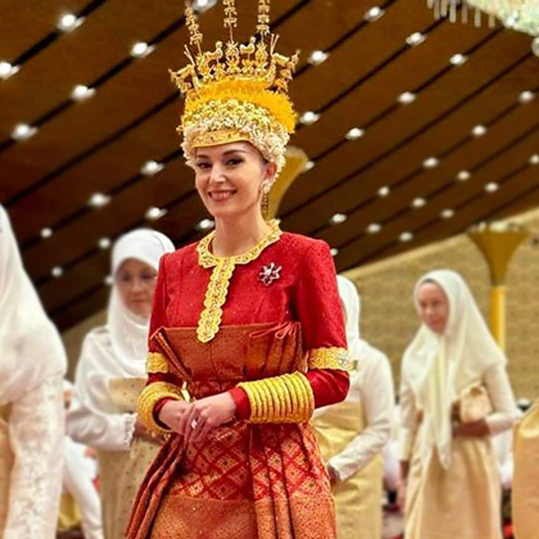 El llamativo look nupcial de la futura mujer del príncipe de Brunéi en el último rito de su boda