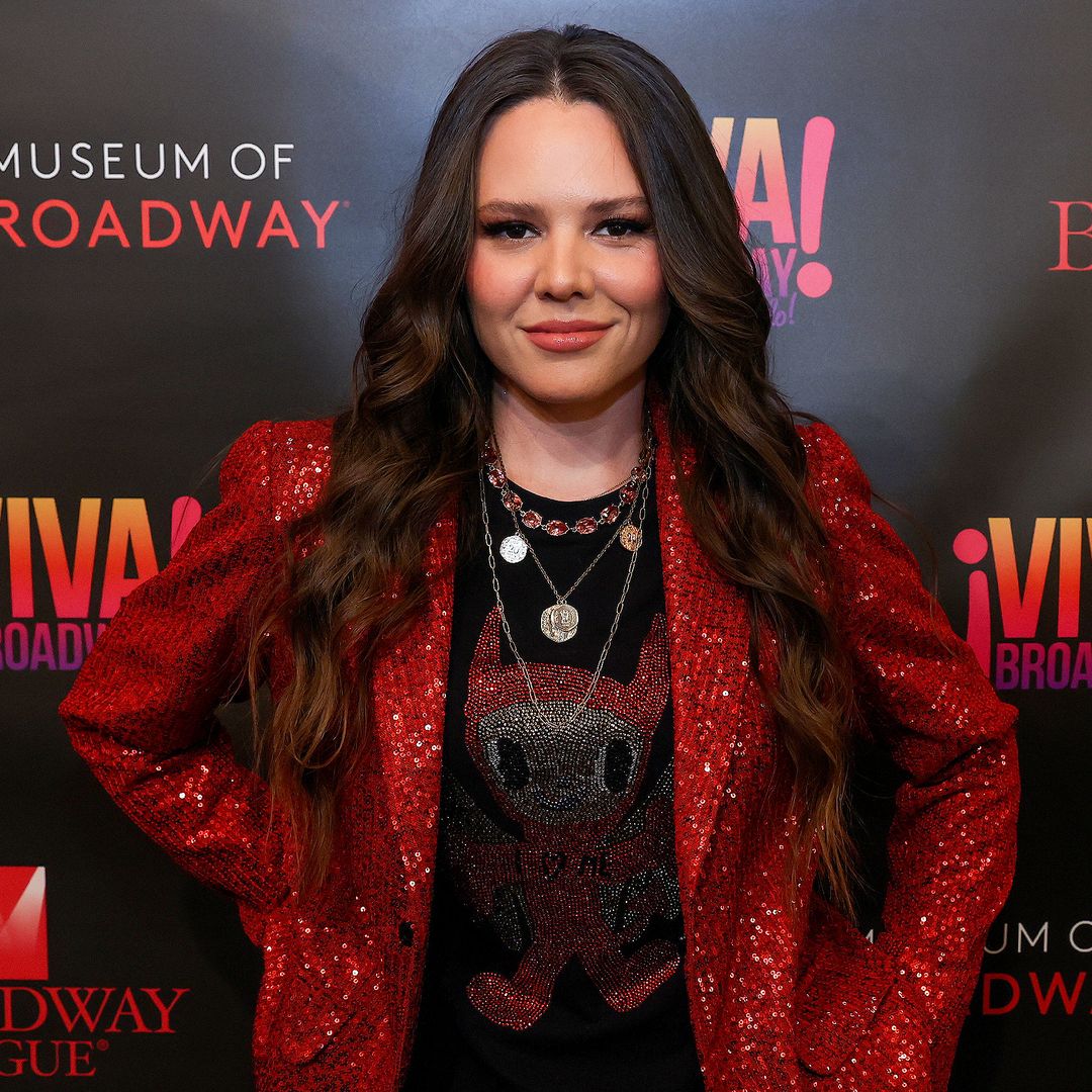 Joy Huerta conquista Broadway con 'Real Women Have Curves'