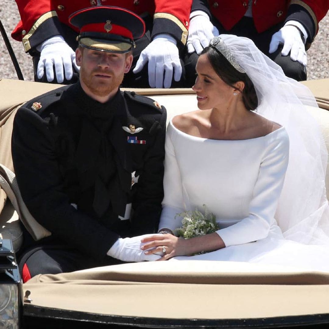 Ni te imaginas el problemilla que tuvo el príncipe Harry con el uniforme de su boda