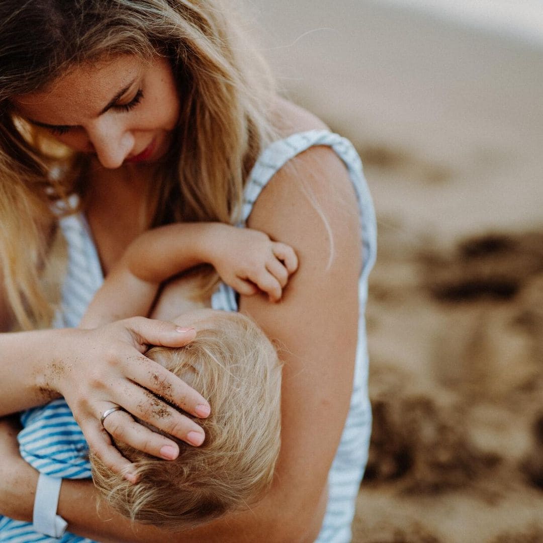 Cuidados especiales que debes seguir para mantener una lactancia segura en verano