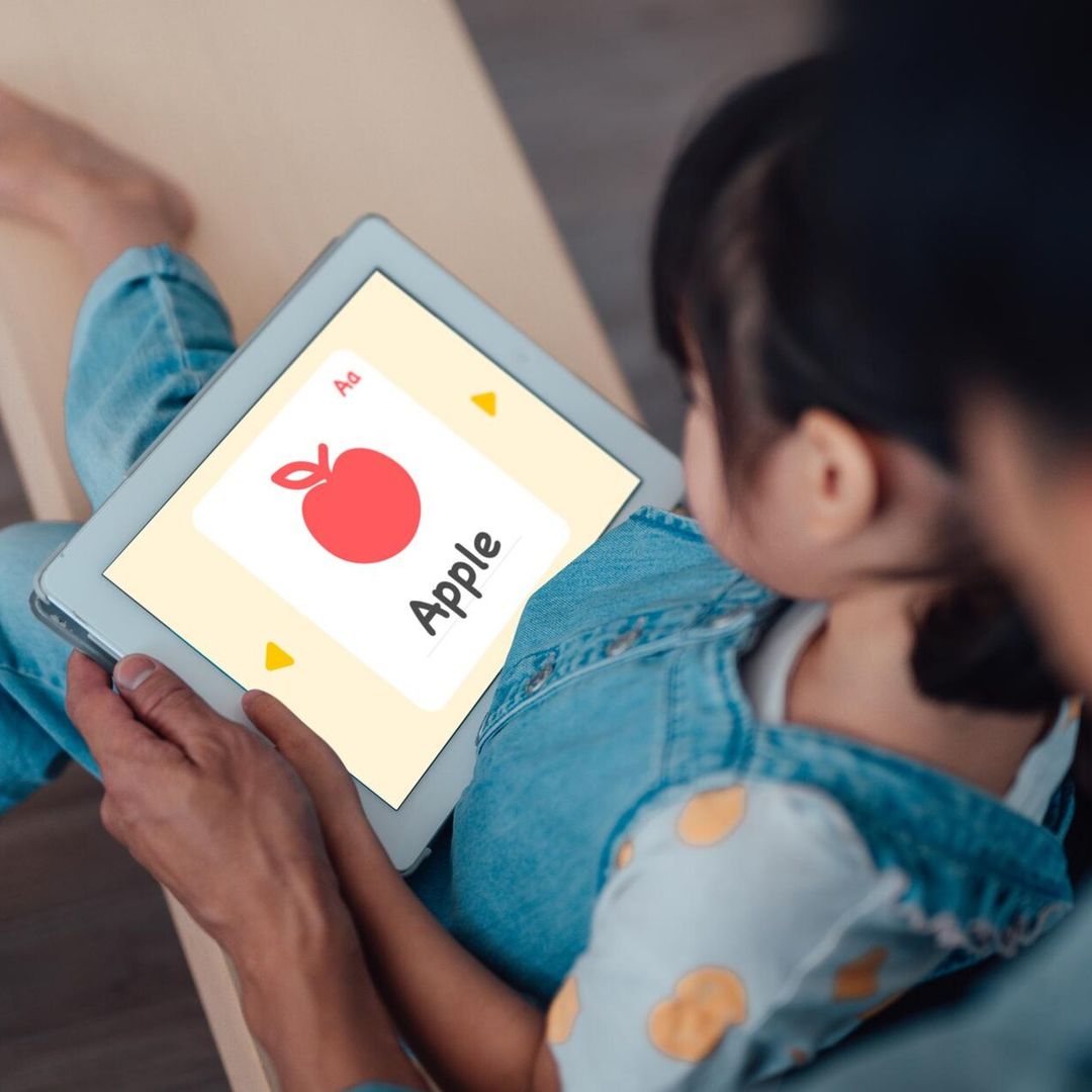 Apps educativas de lo más entretenidas para que los niños repasen este verano