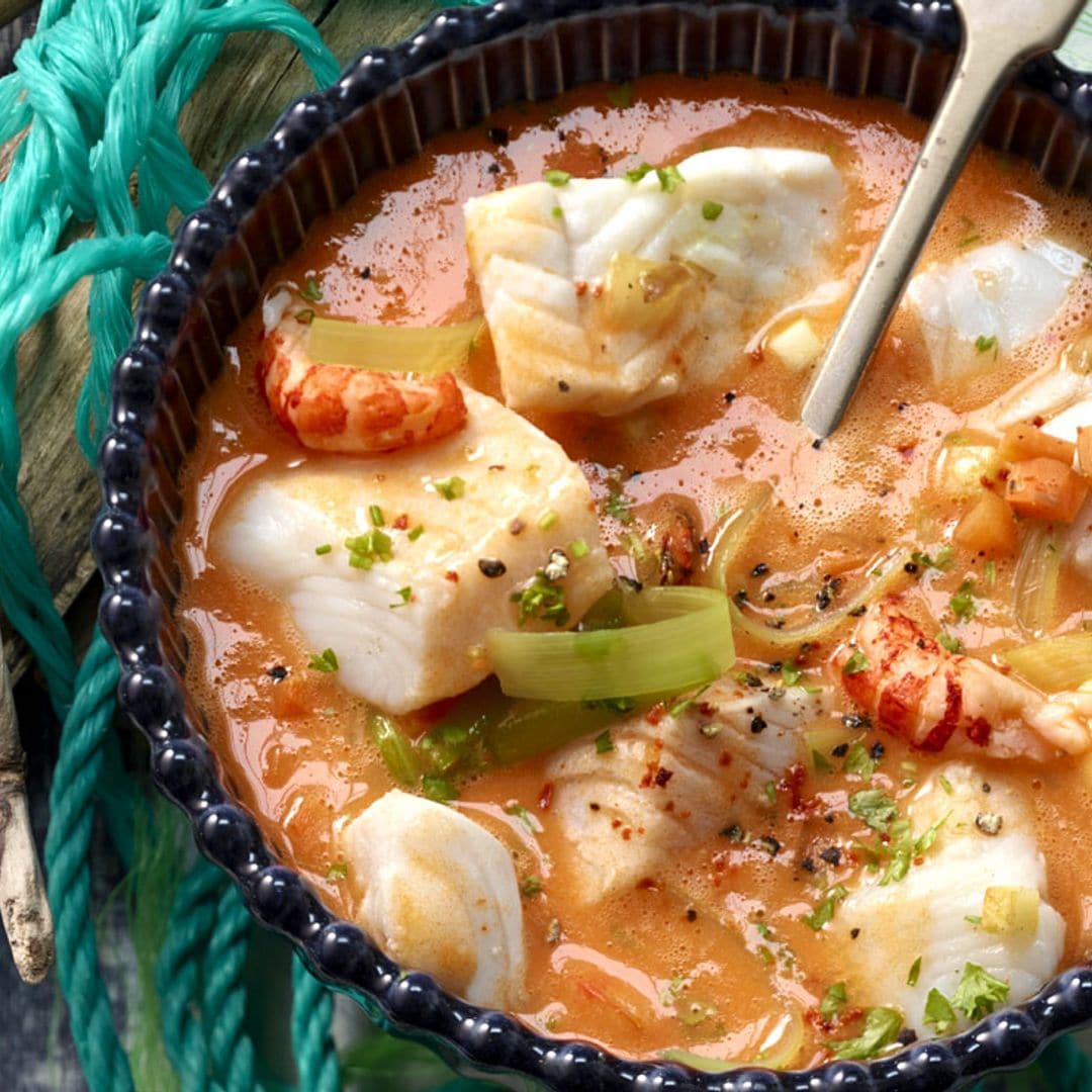 Guiso de palometa con gambas al aroma de eneldo