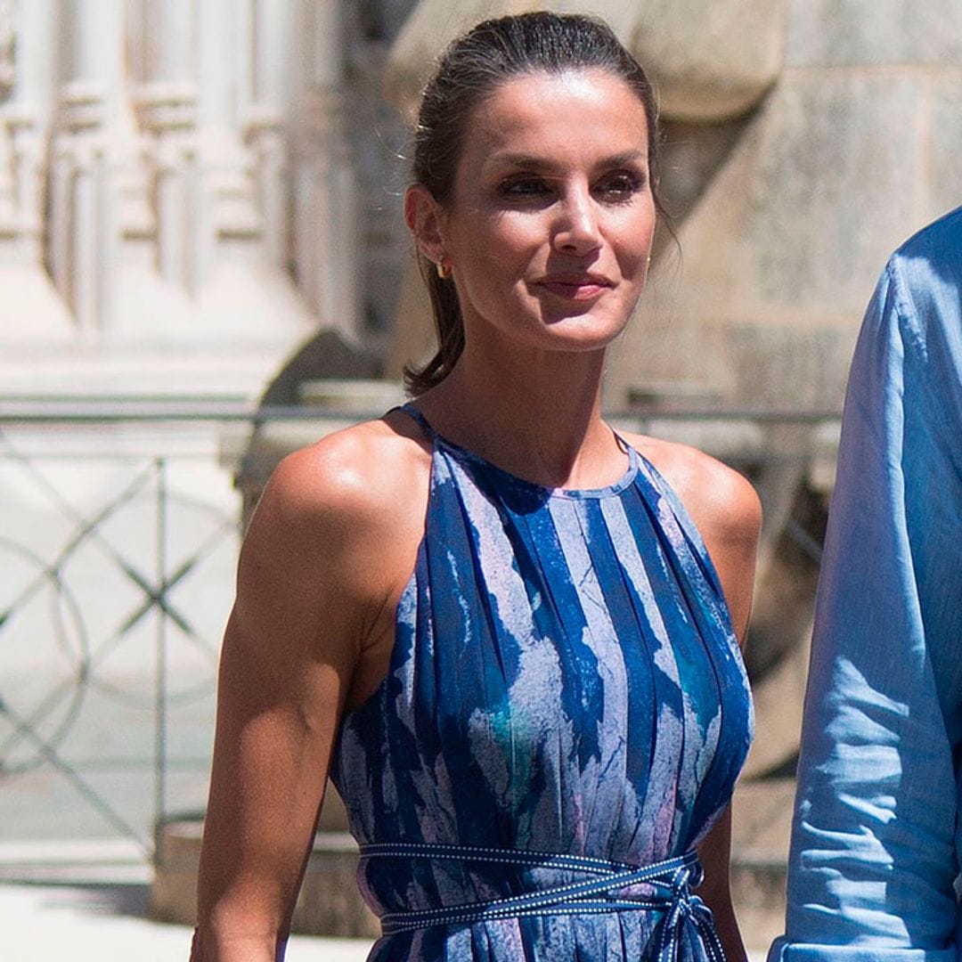 ¡Puro amor! Doña Letizia y otras 'royals' que llevan complementos dedicados a sus hijos