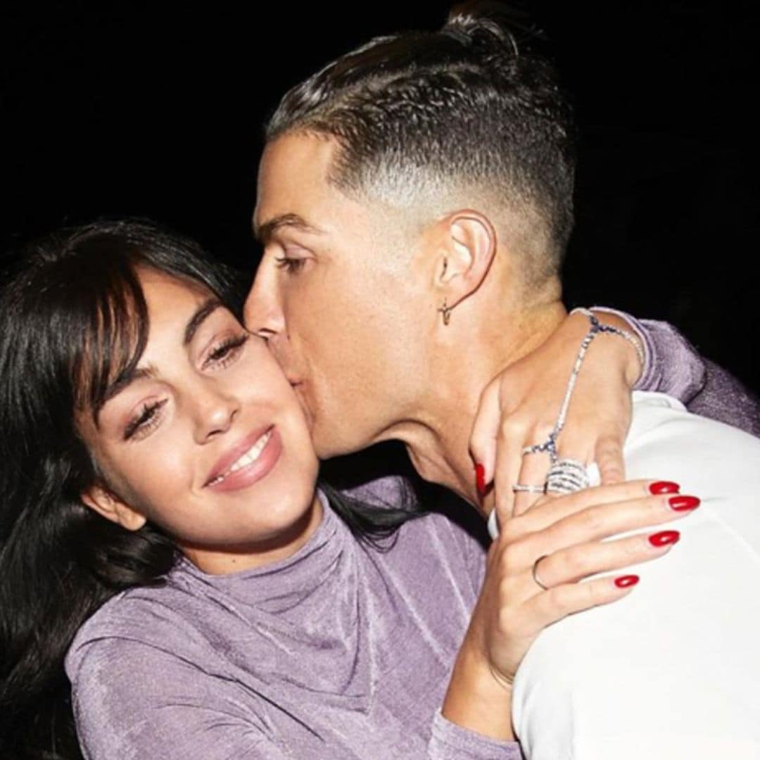 Cristiano Ronaldo toma 'prestado' del joyero de Georgina su reloj rosa de diamantes