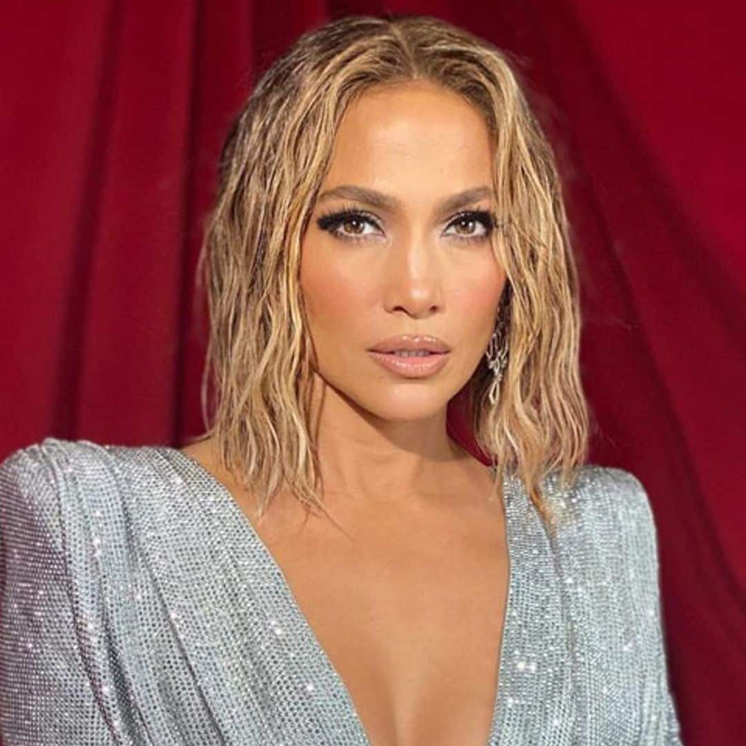 Sin maquillaje y en familia, la foto más tierna de Jennifer Lopez