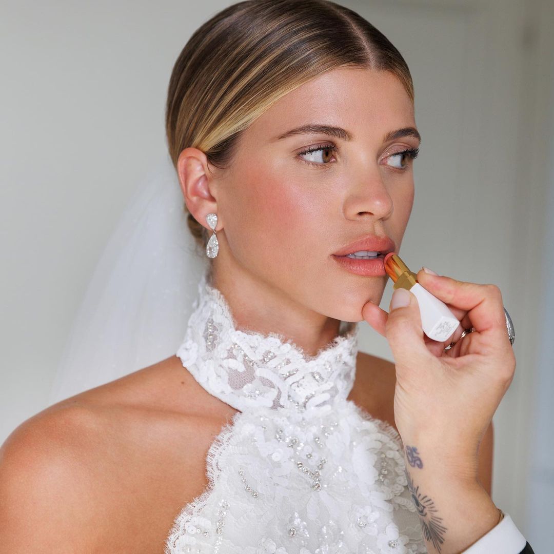 Sofia Richie el día de su boda maquillada por Pati Dubroff