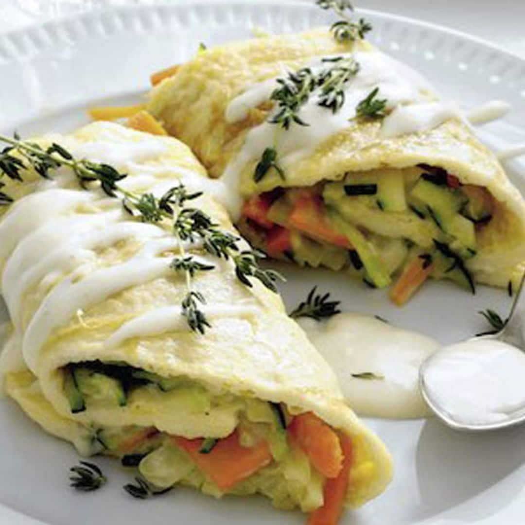 Rollitos de tortilla rellenos de verdura