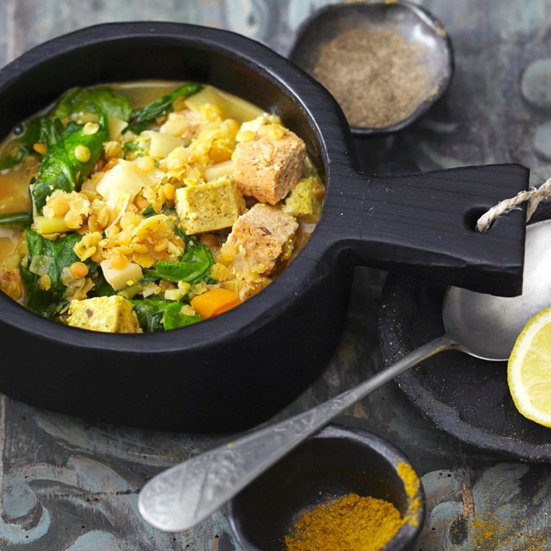 Lentejas con espinacas y tofu