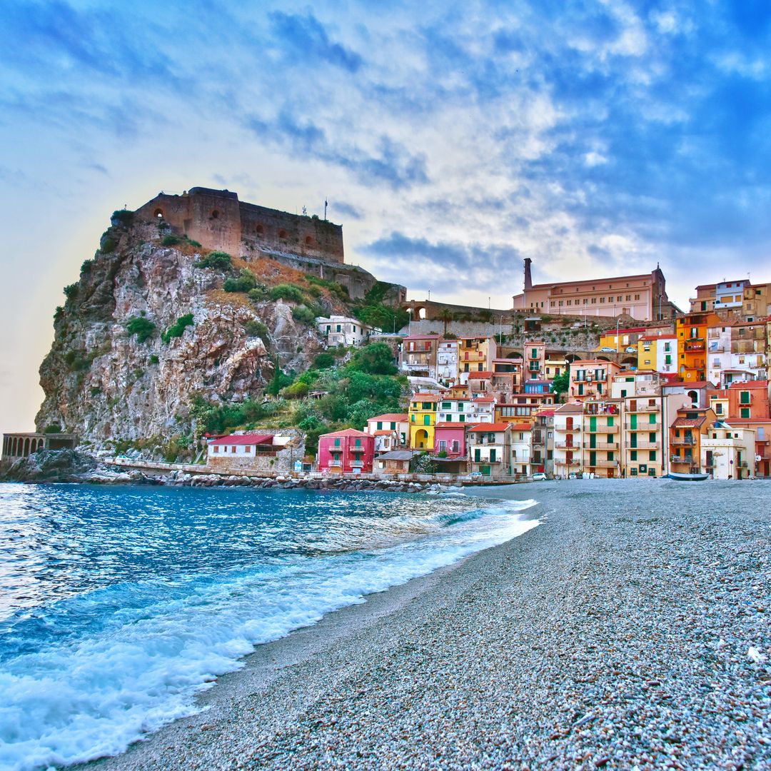 Ciudad de Scilla en Reggio Calabria, Italia