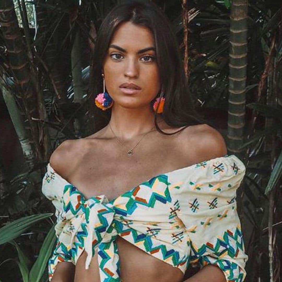 La blusa del verano que más favorece si tienes poco pecho