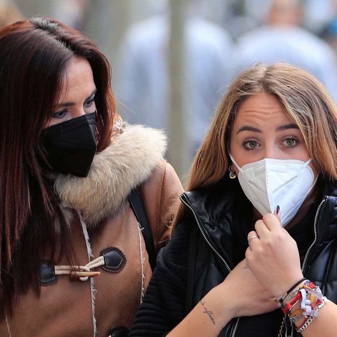 El susto de Olga Moreno y Rocío Flores al producirse un incendio en el edificio donde está su vivienda familiar