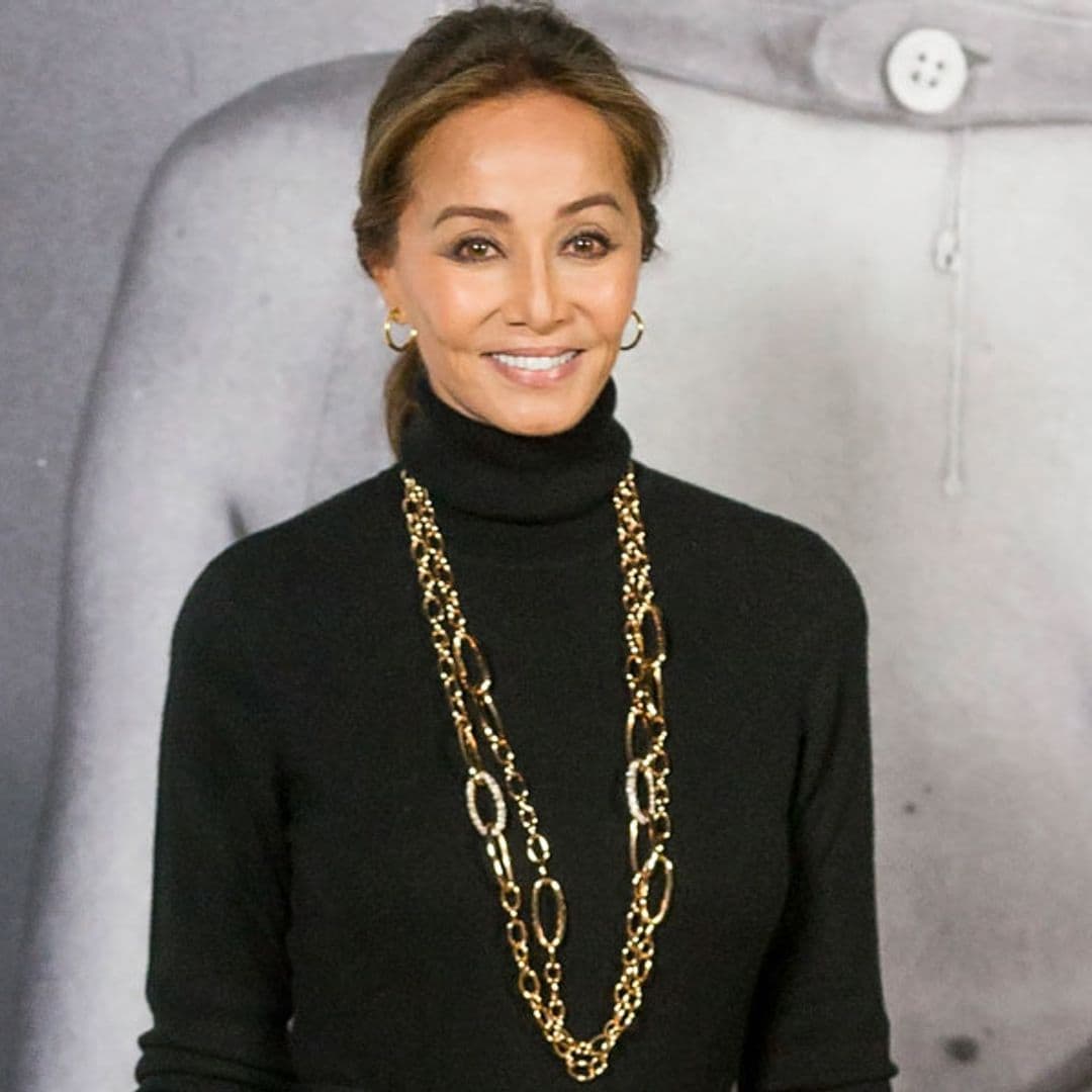 El recuerdo de Isabel Preysler al vestido 'oversize' más rompedor de doña Letizia