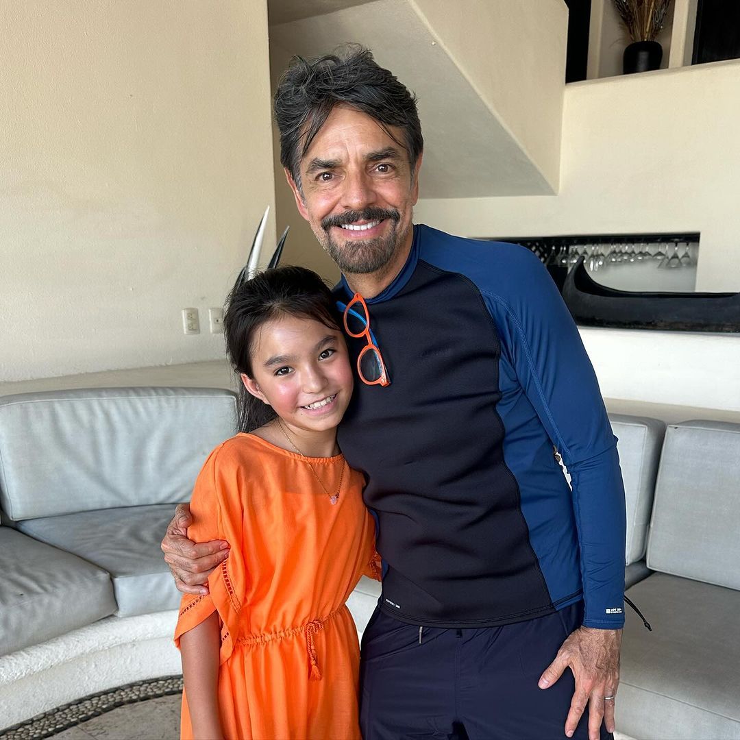 Lisa Rivas con uno de sus grandes ídolos, Eugenio Derbez