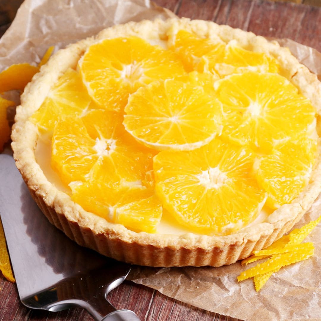 Tarta de naranja con crema pastelera