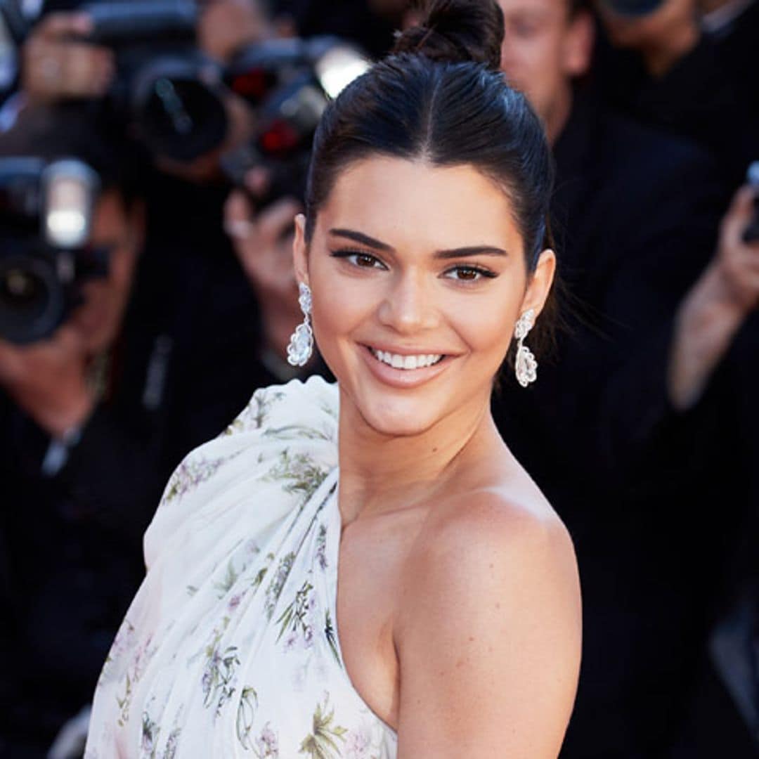 Kendall Jenner o cómo casarte con pantalones en 2018