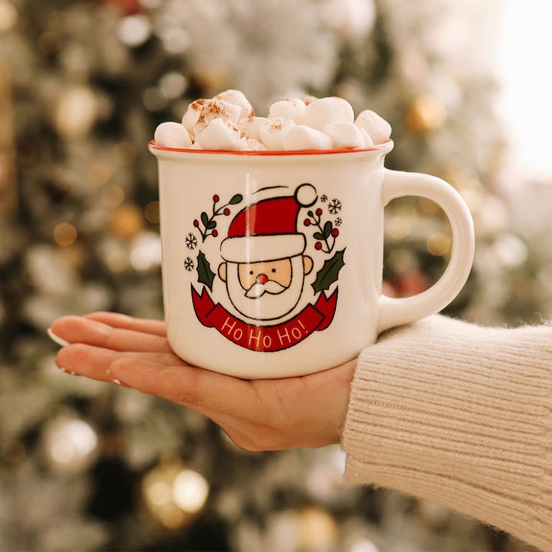 Transforma tus desayunos y meriendas navideñas con las tazas más bonitas para toda la familia