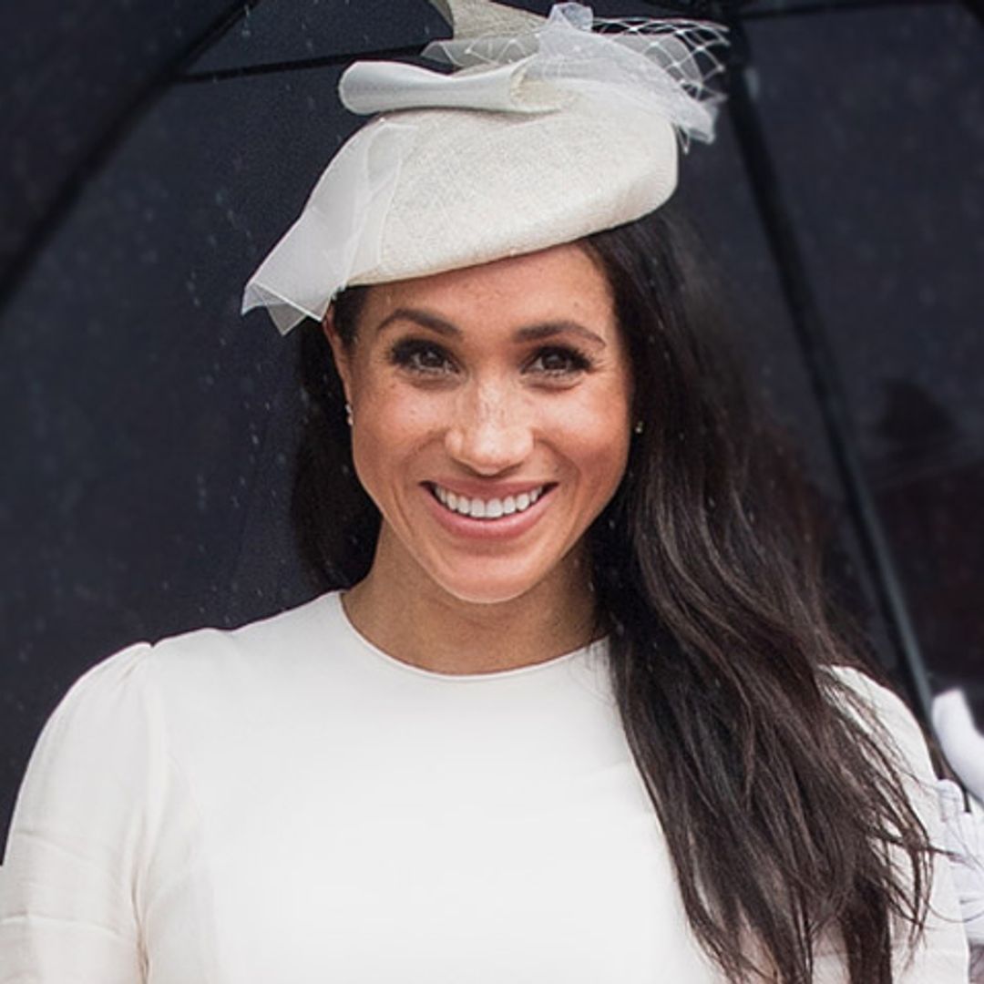 Las tres revelaciones del simbólico look premamá de Meghan Markle