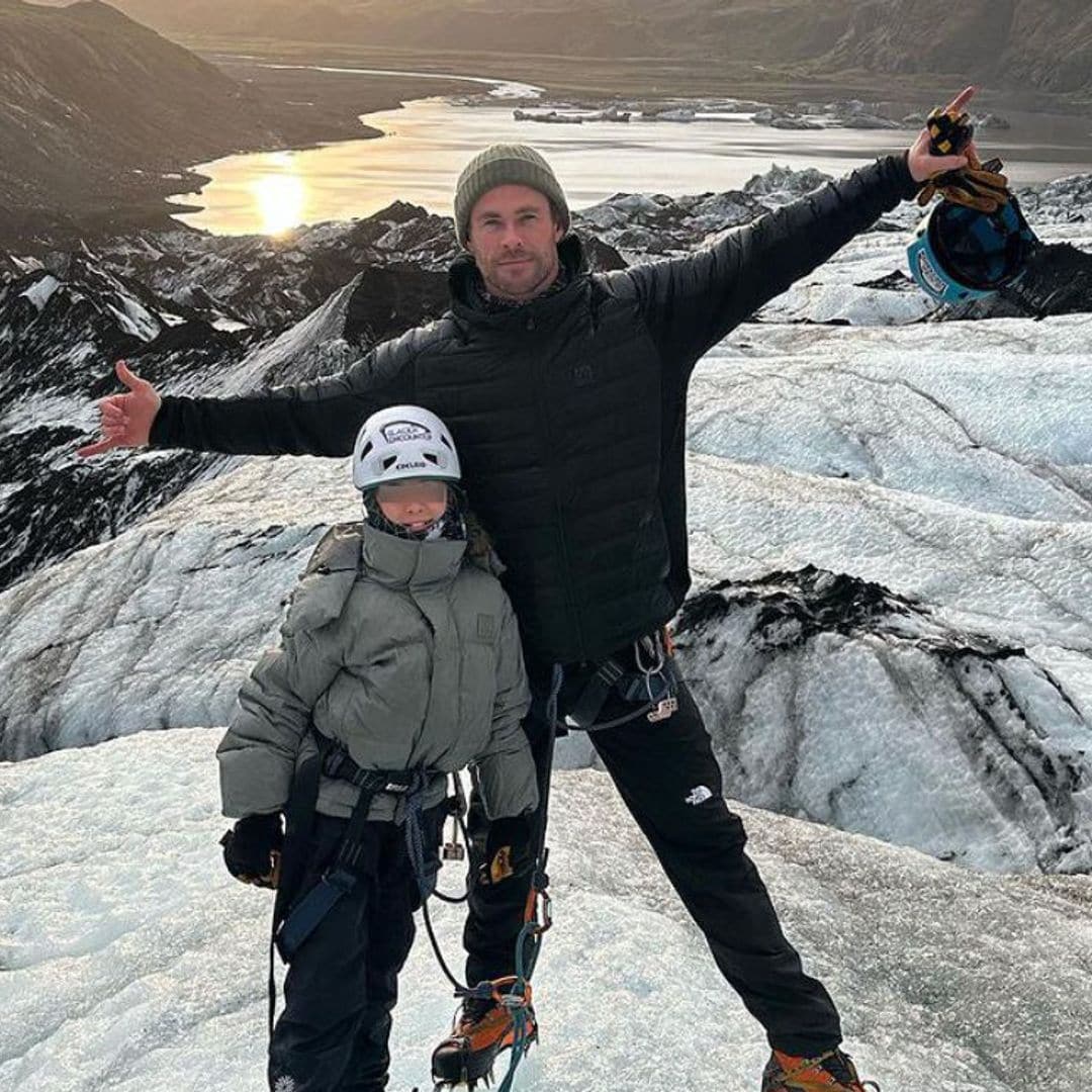 Las espectaculares imágenes de la aventura bajo cero de Chris Hemsworth con su hija en Islandia