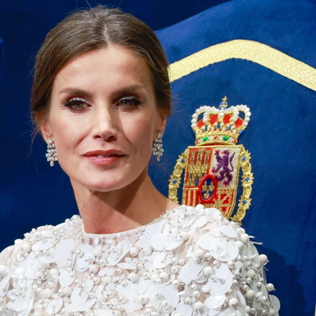 Doña Letizia muestra su mirada más moderna con un ‘eyeliner’ de doble trazo