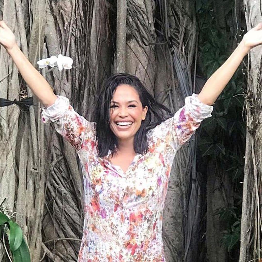 Karla Martínez celebra su cumpleaños 44 a la distancia y con abrazos de lejitos