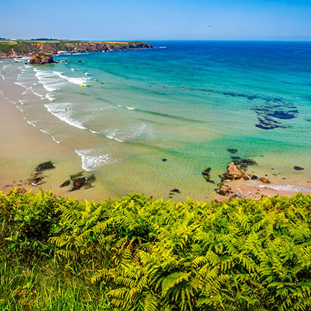 Playas, villas marineras y una senda costera, una ruta redonda por el occidente asturiano