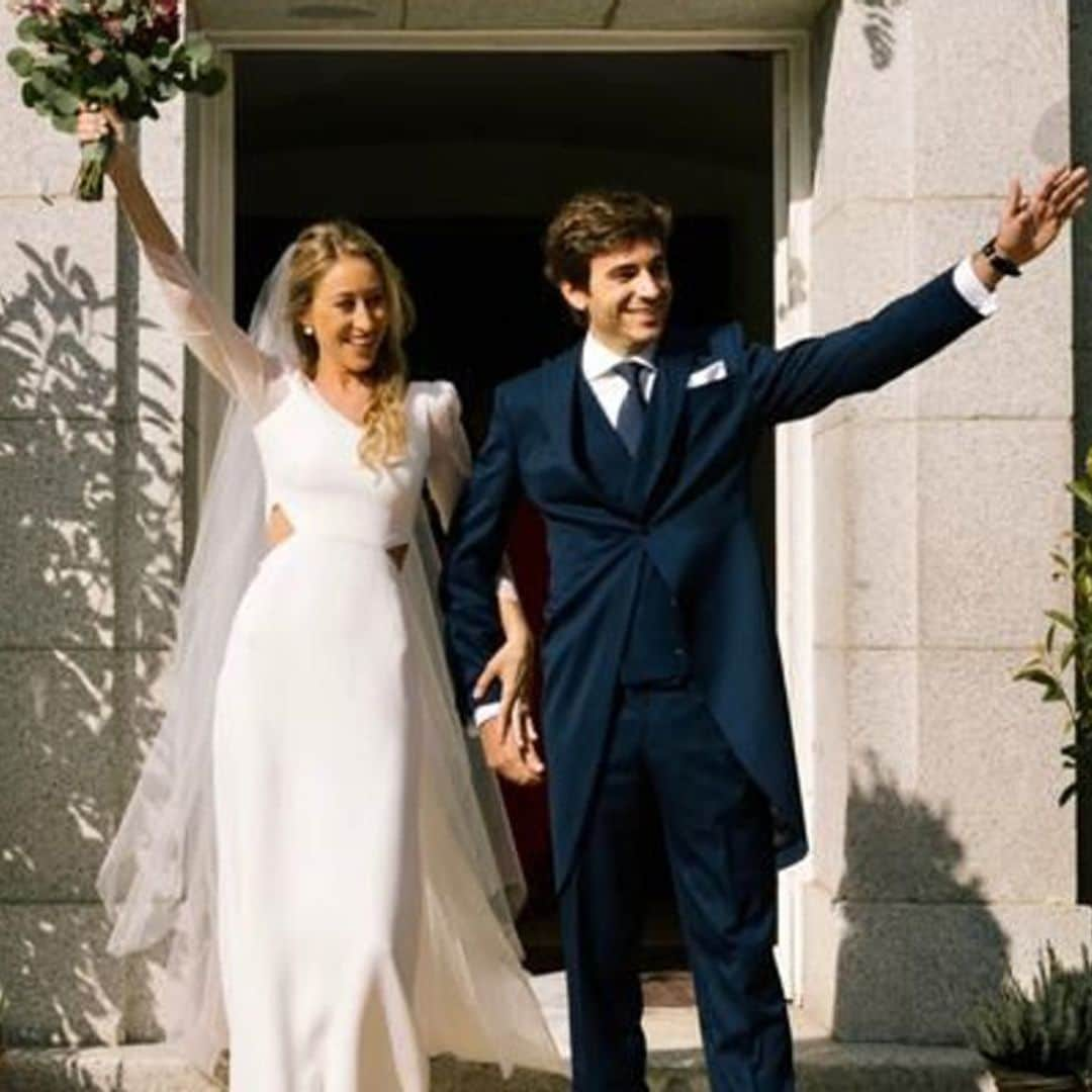 Un vestido minimalista y zapatos bicolor: la elección de Marta, la hija de Matías Prats, para su boda