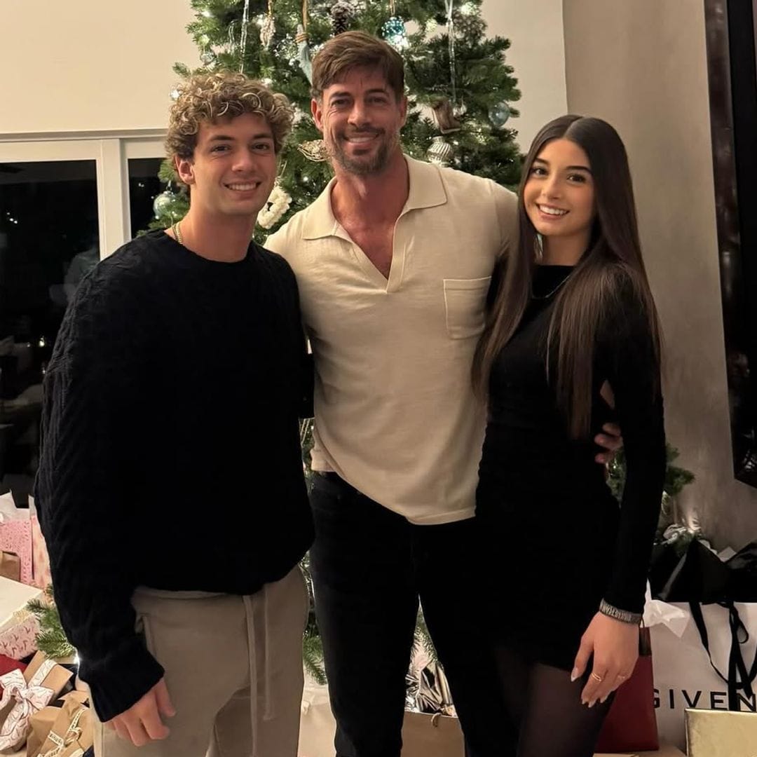 William Levy disfrutó de las fiestas rodeado por el amor de sus dos hijos