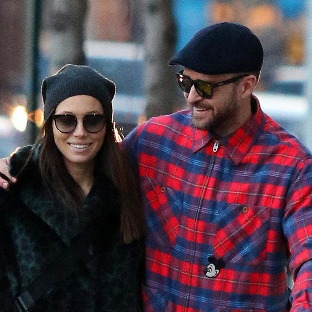 Justin Timberlake, todo un 'padrazo' con su hijo Silas durante un paseo en familia por Nueva York