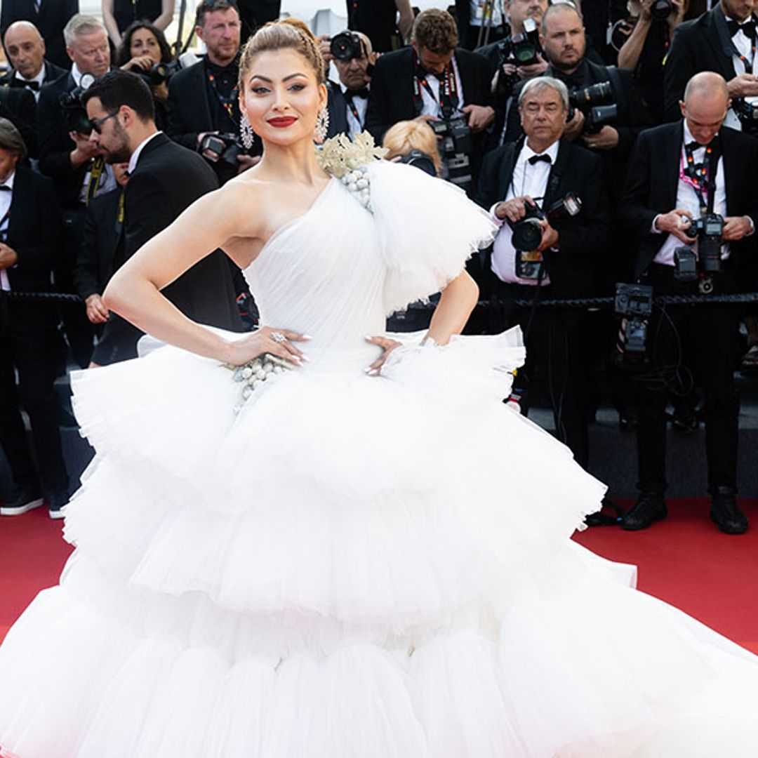 Los vestidos más impresionantes con los que las 'celebrities' indias han causado sensación en Cannes