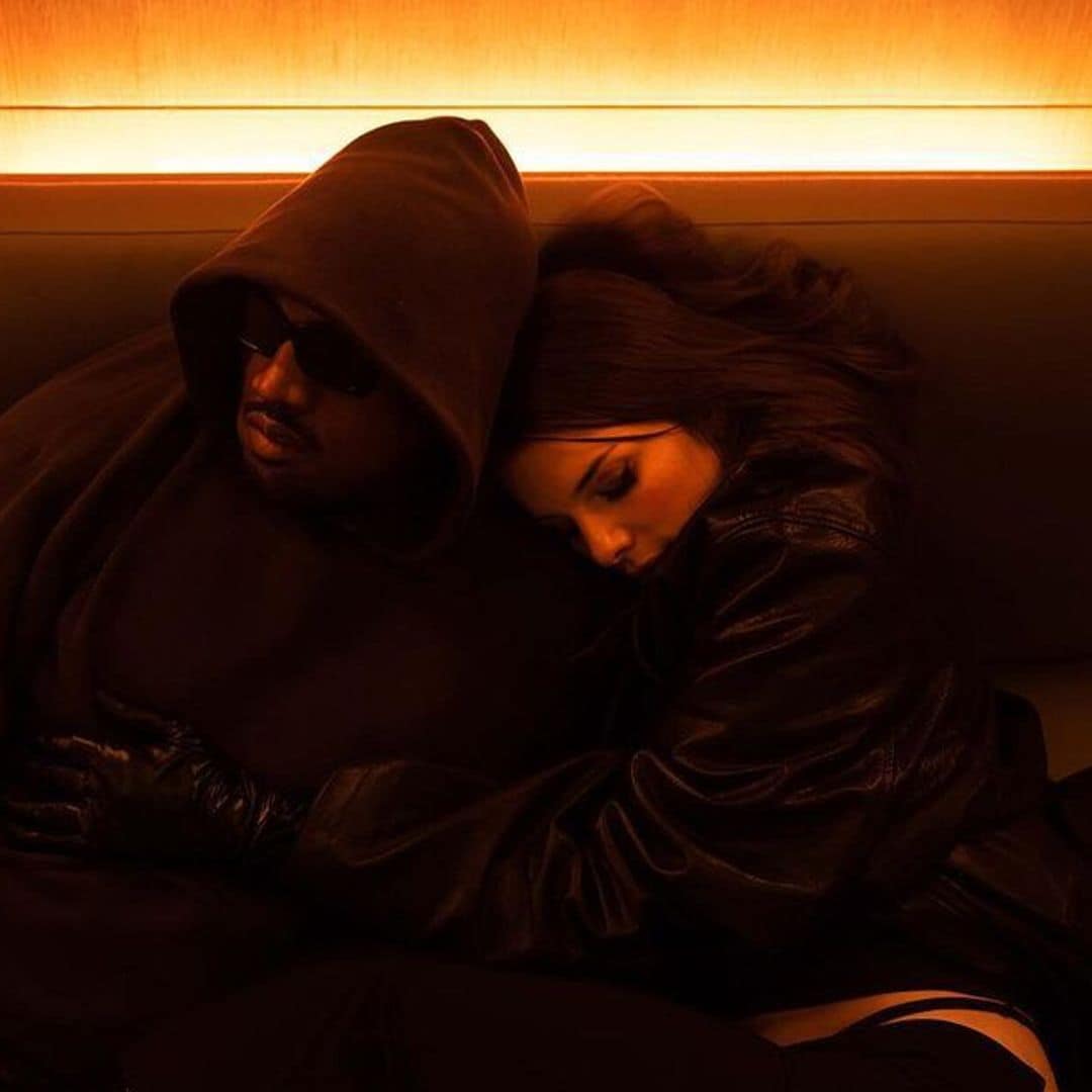 Kanye West y Julia Fox confirman su relación con una ardiente sesión de fotos