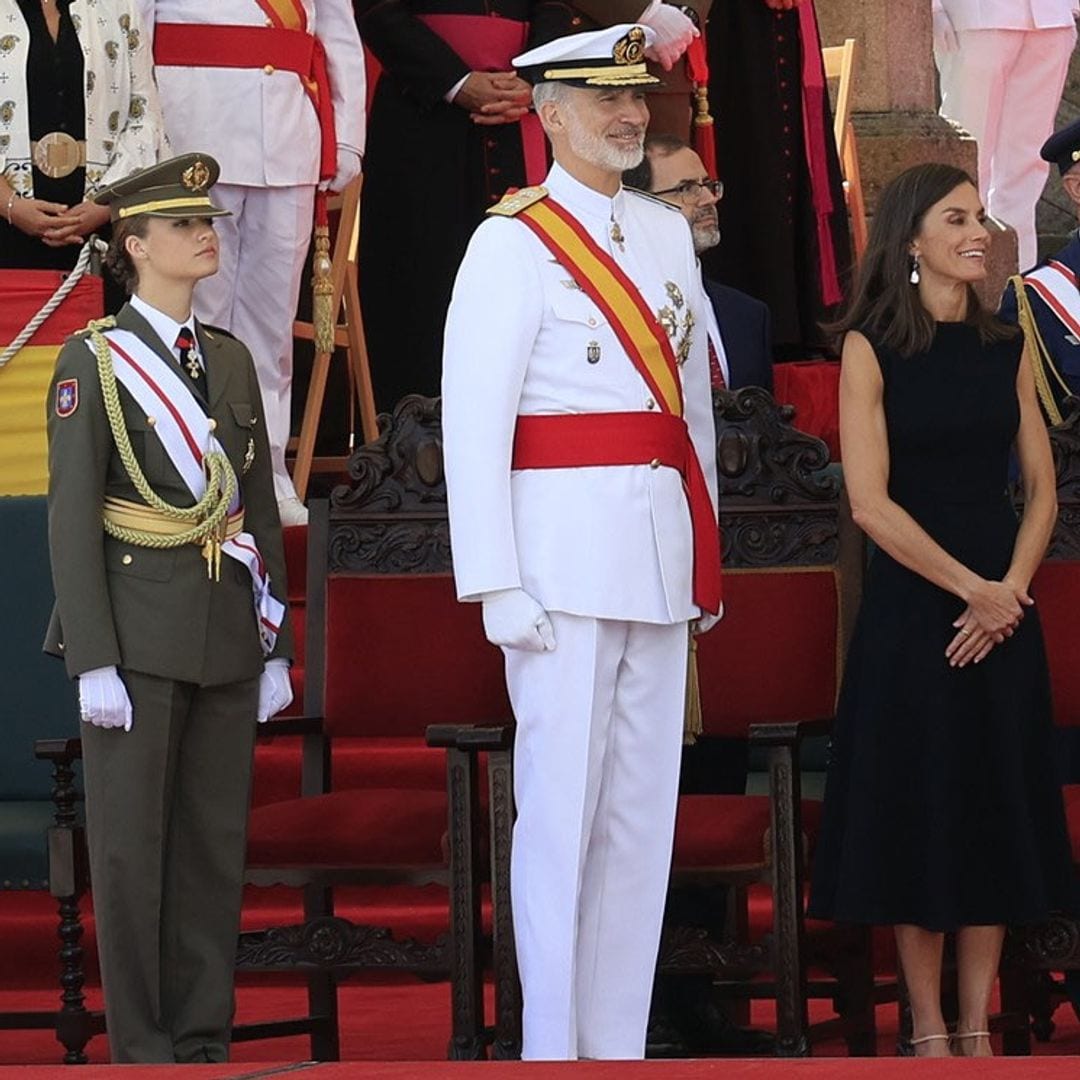 La princesa Leonor acompaña a los Reyes a la Escuela Naval de Marín semanas antes de su ingreso en la Armada