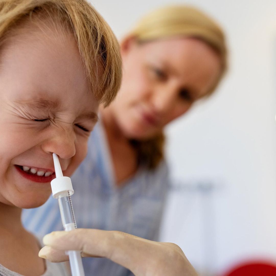 ¿En qué consiste la vacuna intranasal para niños?