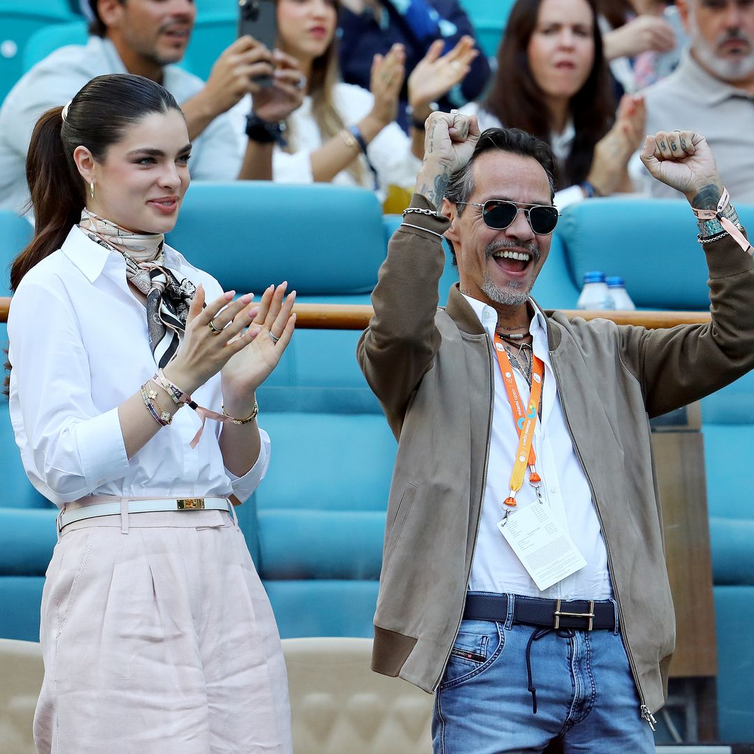 La complicidad de Nadia Ferreira y Marc Anthony en el Open de Tenis de Miami