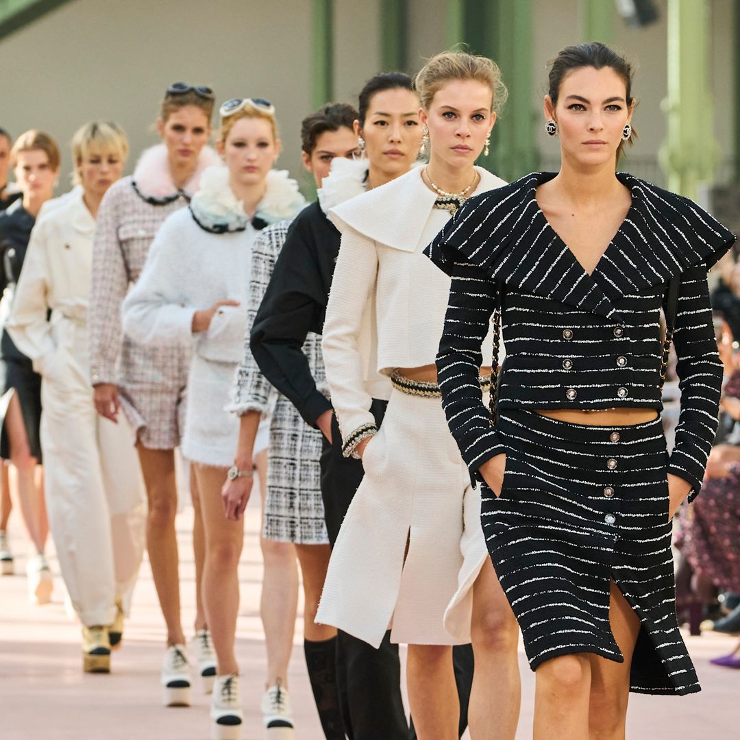 Esto es todo lo que tienes que saber sobre el desfile de Chanel en París