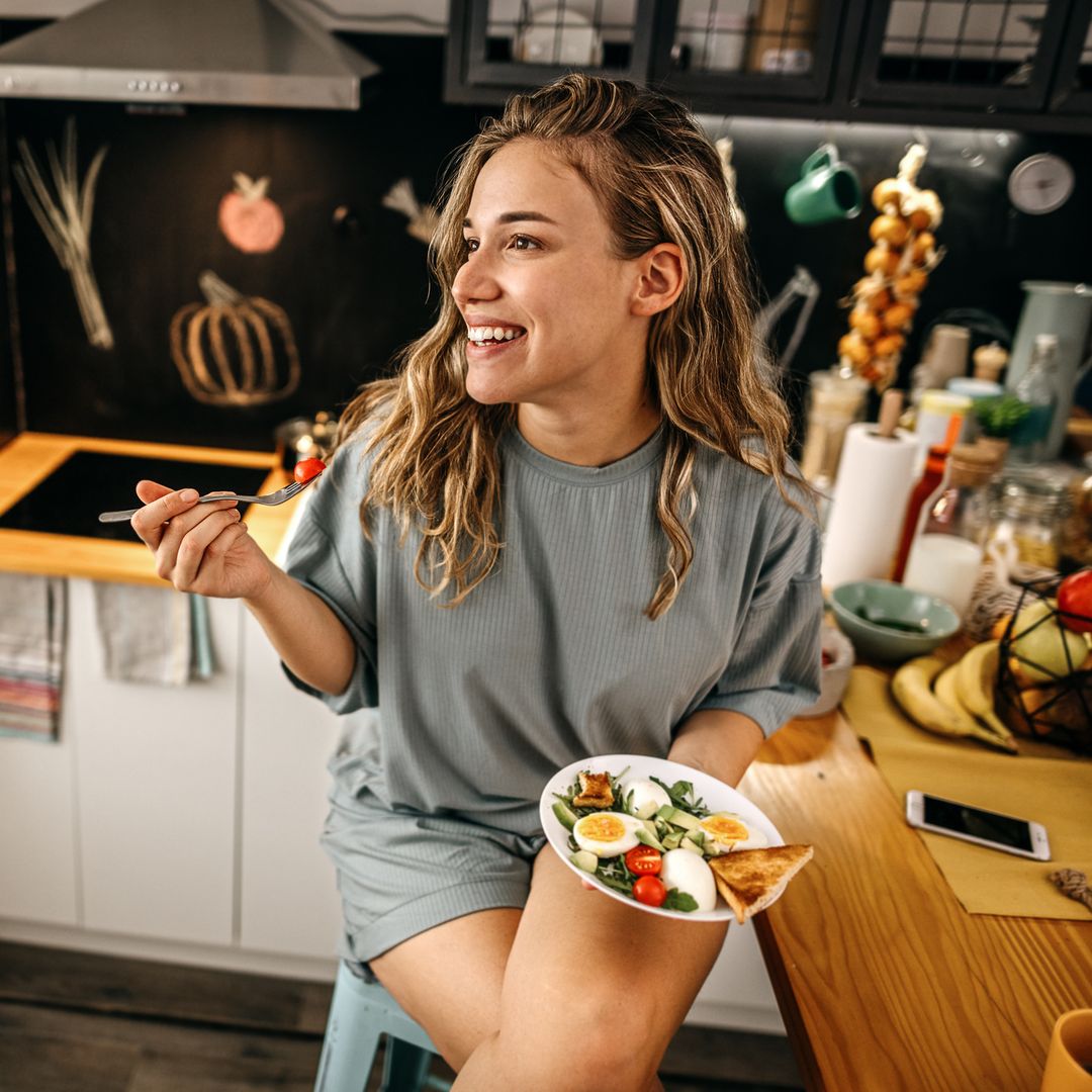 La fruta que deberías comer por la noche para dormir bien, según una nutricionista