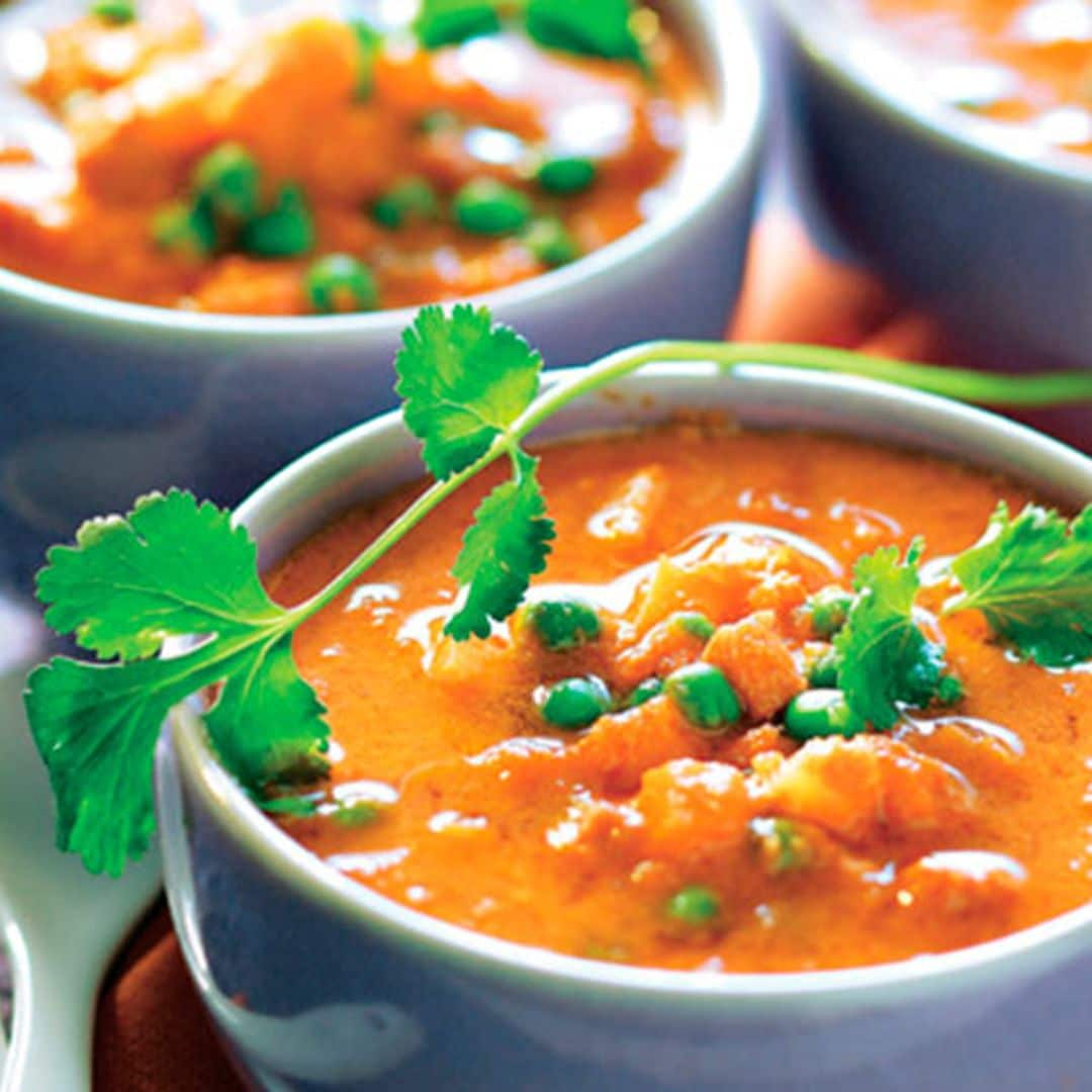 Sopa de verduras al estilo hindú