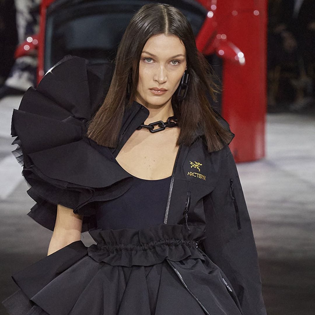 Off-White vuelve a revolucionar la Fashion Week con sus prendas 'imposibles'