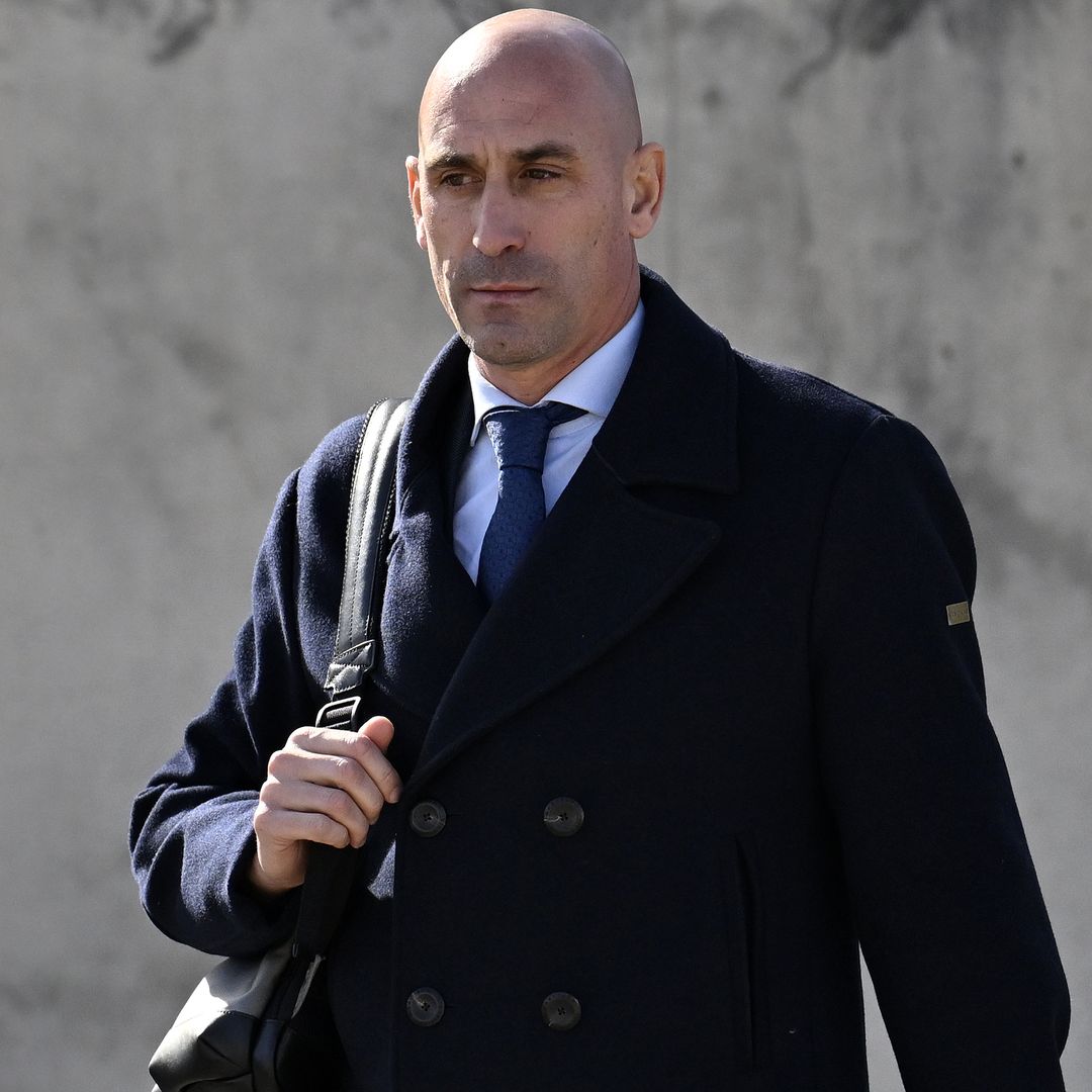 Luis Rubiales retira a sus hijas como testigos en el juicio por el beso a Jenni Hermoso