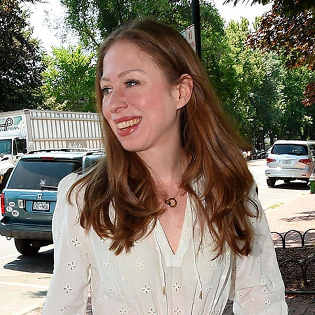 Chelsea Clinton recupera sus zapatos más polémicos