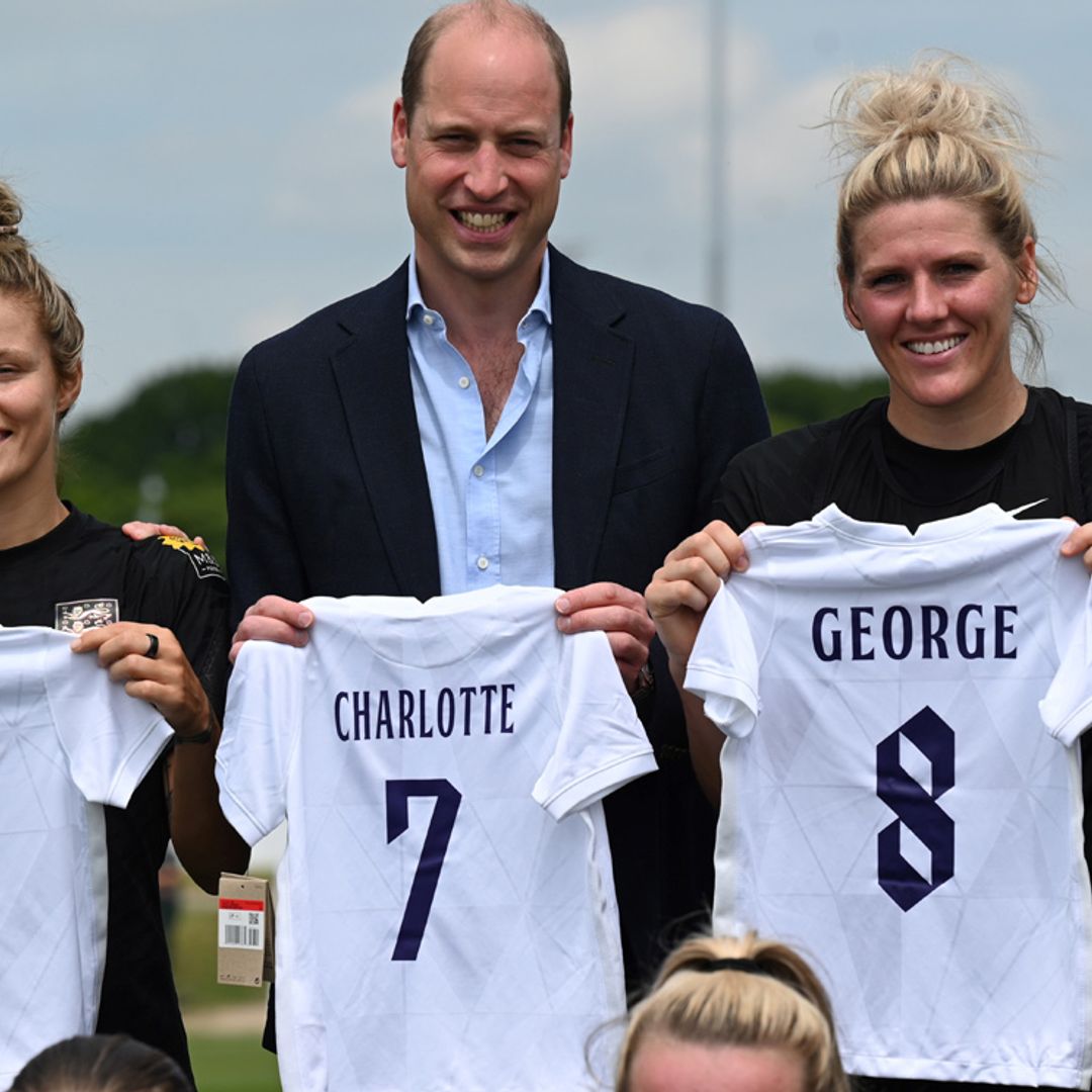 La princesa Charlotte quiere 'fichar' por la Selección femenina de fútbol de Inglaterra ¡y sabe qué puesto ocupar!