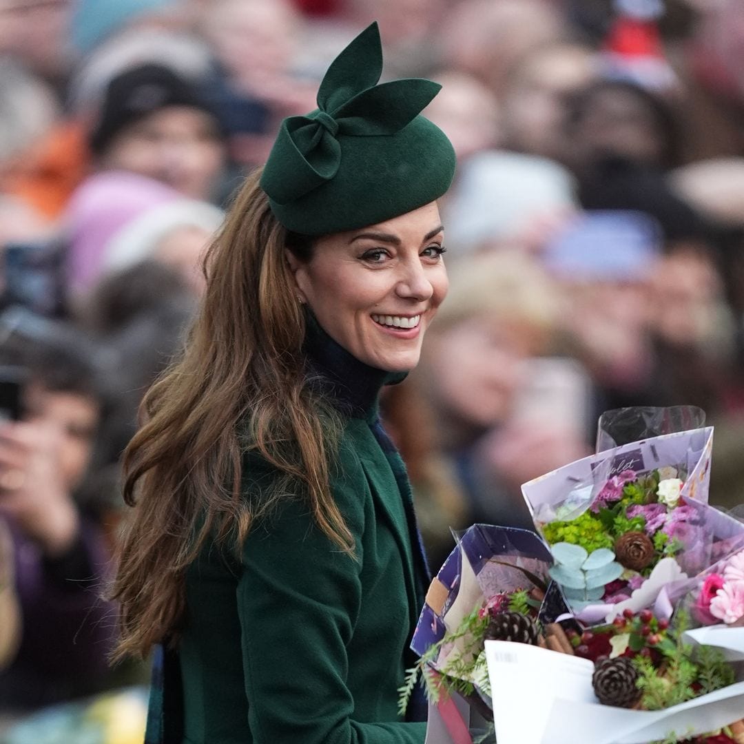 La princesa Kate se deja ver radiante en el servicio religioso de Navidad con la Familia Real